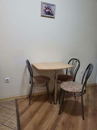 Гостиница Сален Витязево Стандартный двухместный номер с 1 кроватью или 2 отдельными кроватями и балконом-3